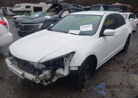 2012 Honda Accord 2.4 Se из США, поврежденный, VIN 1HGCP2F68CA090109